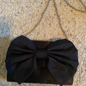 Elegant Black Bow Clutch with Silver a chain strap